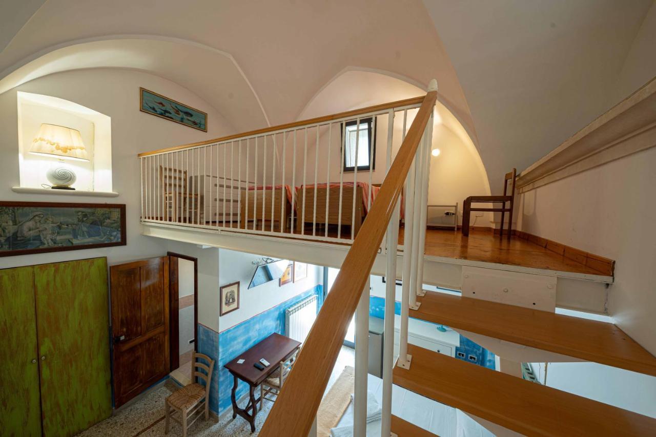 B&B Palazzo La Traja Gagliano del Capo Bagian luar foto