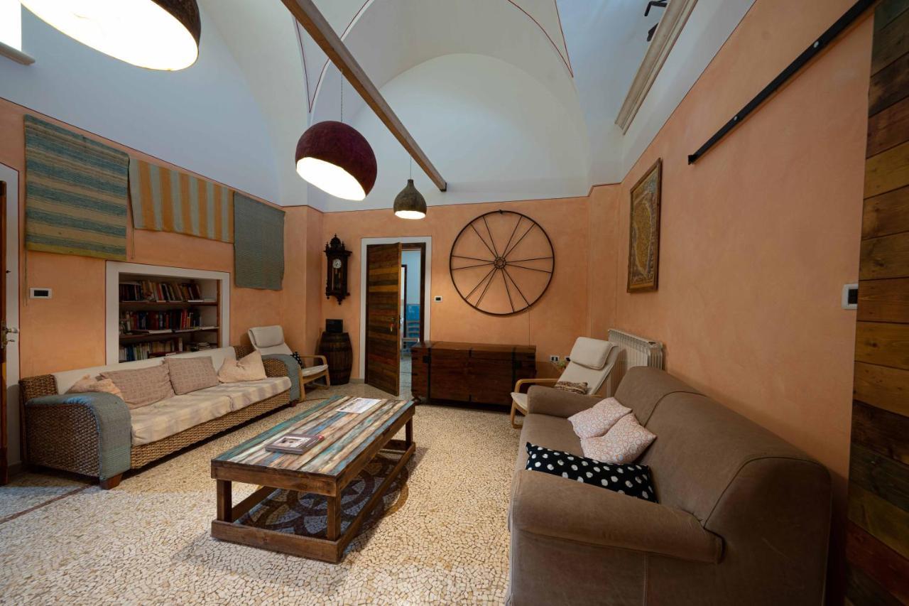 B&B Palazzo La Traja Gagliano del Capo Bagian luar foto