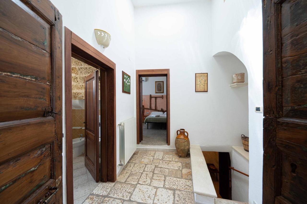 B&B Palazzo La Traja Gagliano del Capo Bagian luar foto
