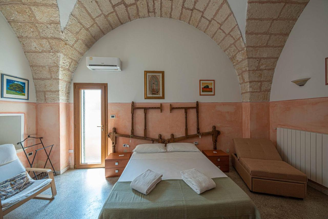 B&B Palazzo La Traja Gagliano del Capo Bagian luar foto