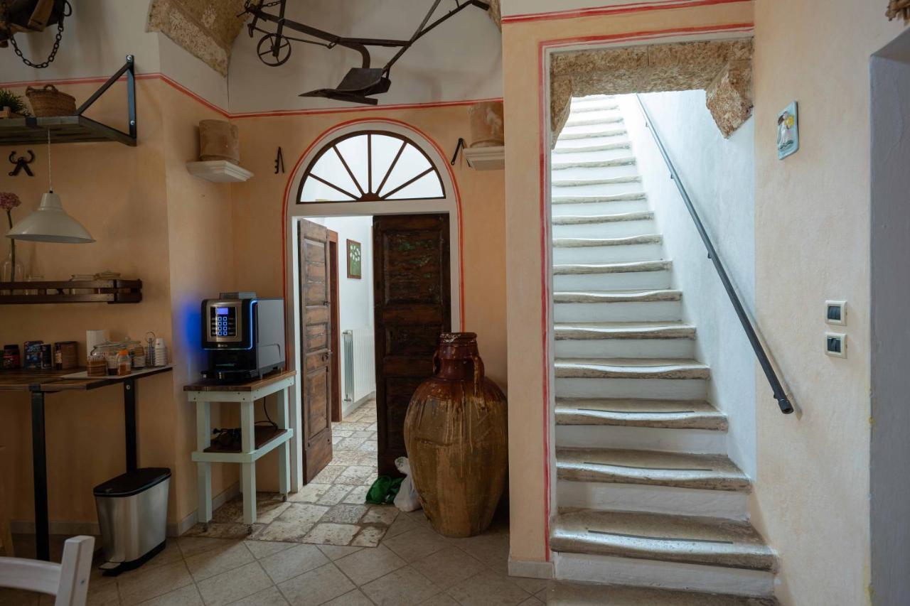B&B Palazzo La Traja Gagliano del Capo Bagian luar foto