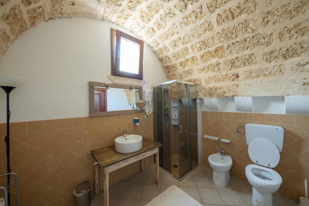 B&B Palazzo La Traja Gagliano del Capo Bagian luar foto