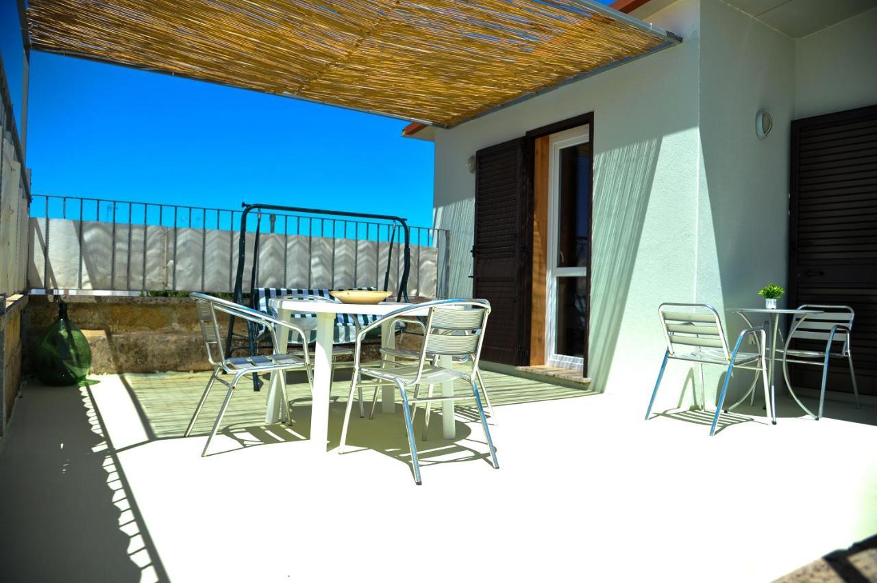 B&B Palazzo La Traja Gagliano del Capo Bagian luar foto